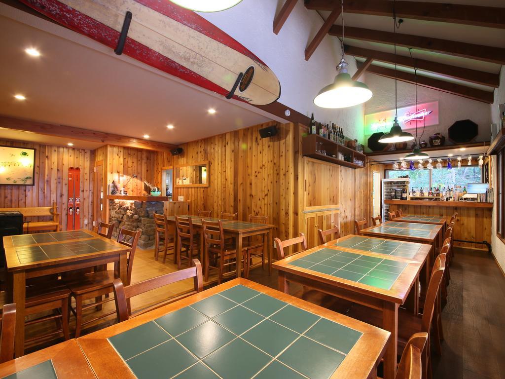 Pension Tomato Hakuba Exterior photo