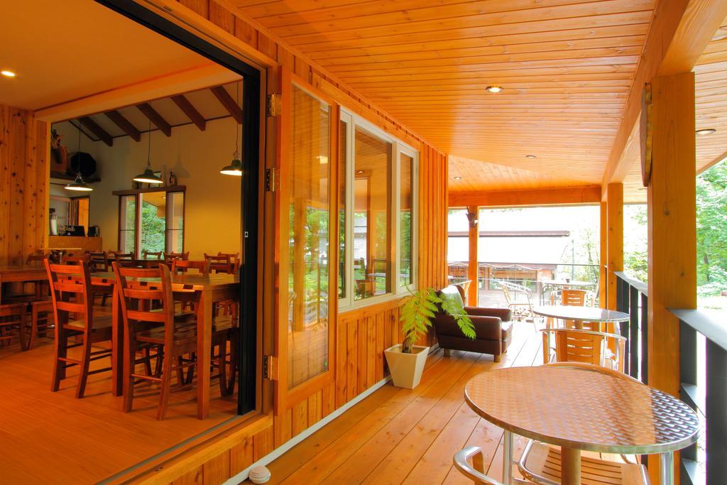 Pension Tomato Hakuba Exterior photo