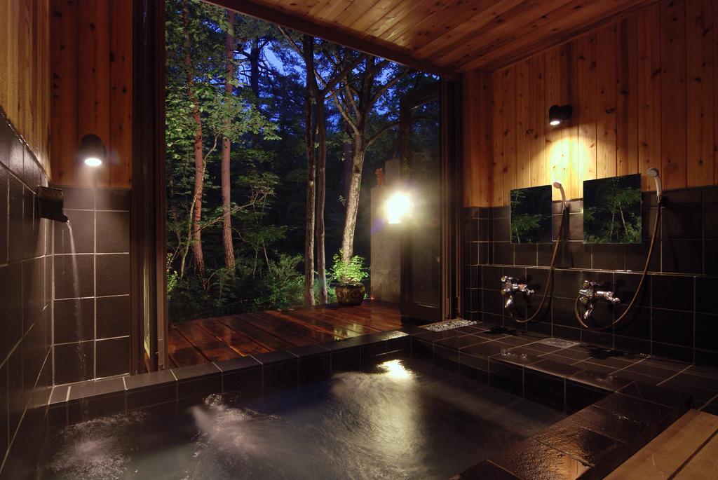 Pension Tomato Hakuba Exterior photo