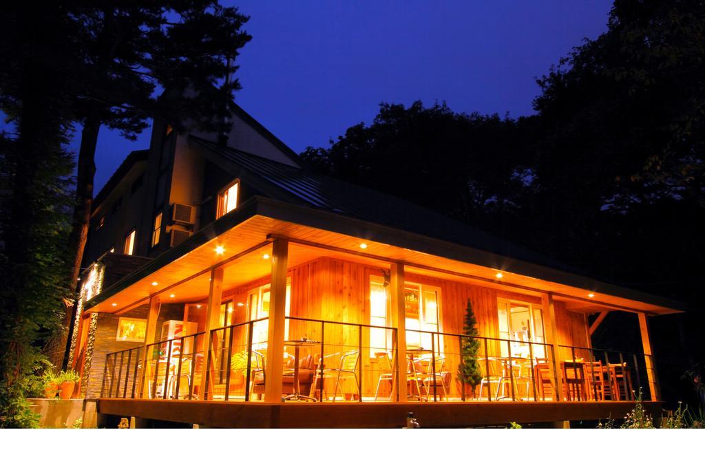 Pension Tomato Hakuba Exterior photo